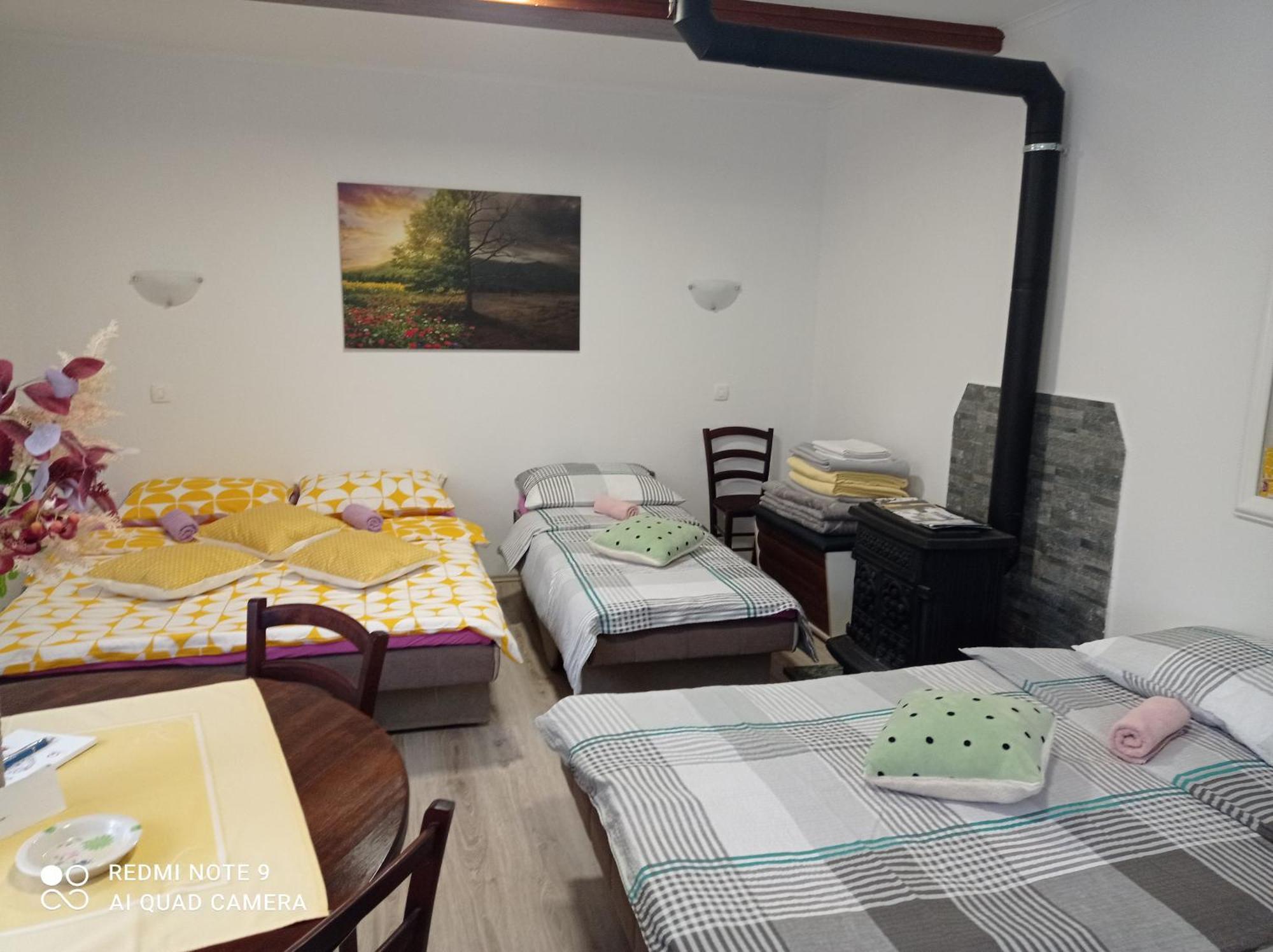 Studio Apartman Sonja Otočac Dış mekan fotoğraf
